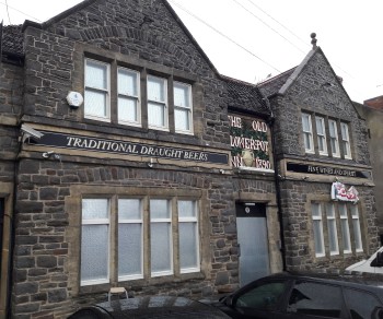 Old Flowerpot Inn at Kingswood