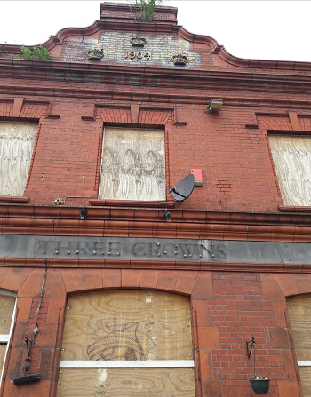 Three Crowns